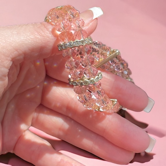 Pink/Peach Clear Clear Crystal Stretch Bracelet - Picture 4 of 7